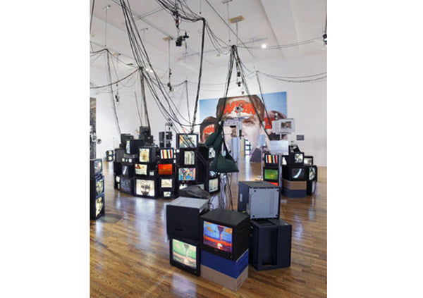 Jon Kessler : The Palace at 4a.m.